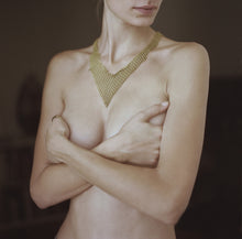 queen ring mesh brass necklace #1
